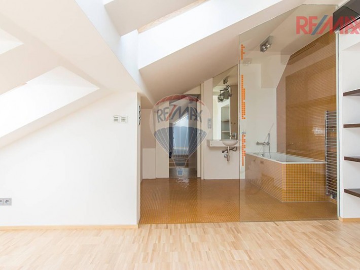 Квартира, 2+1, 71m2, Прага 1 - Новый город фото 16